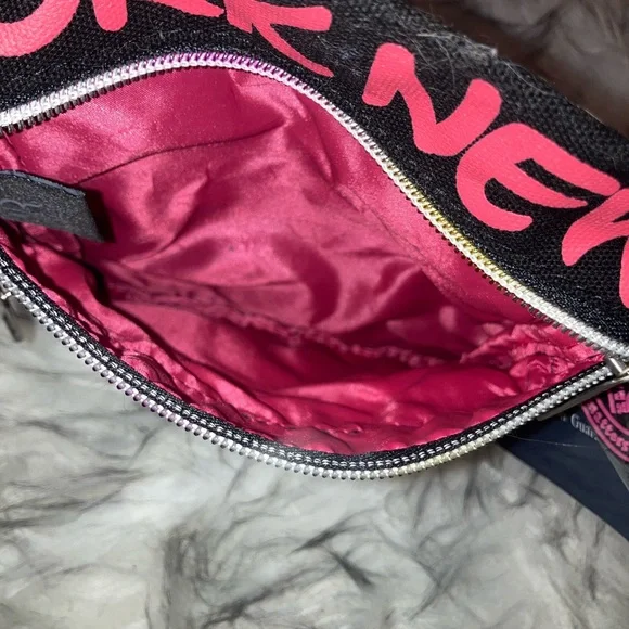 BeNoticed Pink and Black New York Crossbody Bag - Picture 4 of 5